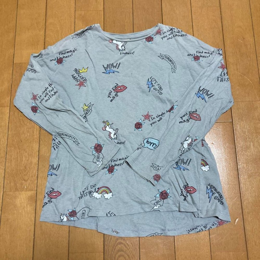 Grey floral T shirt, size M, women